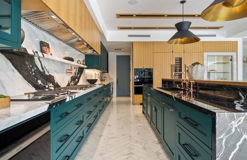 North Hollywood Casa | The Grand Escape: Luxe & Private