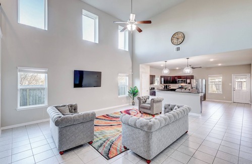 Rosenberg Casa | The Grand Haven Retreat