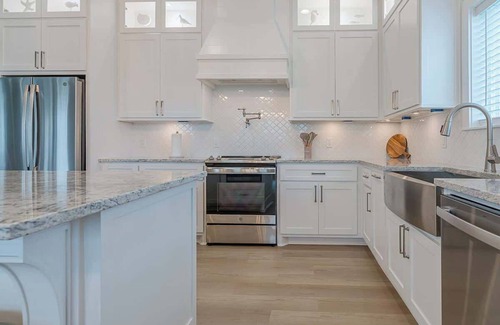 Crystal Beach Casa | The Grand Pearl: Private Pool & Spa ~ Beach Access
