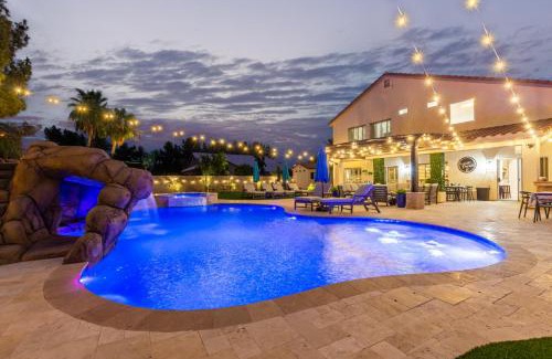Gilbert Casa | The Grand Saguaro - Gilbert