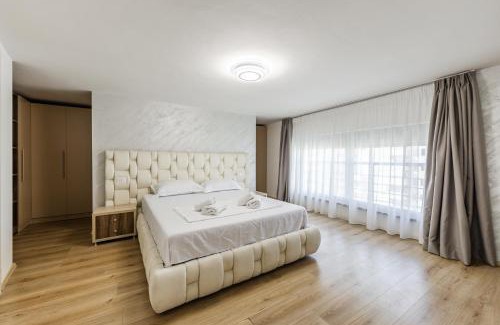 Durres Apartamento | The Grand Seafront Duplex by PS