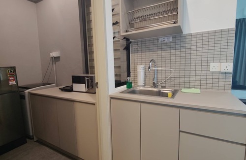 Subang Jaya Condominio | The Grand SS15 Sunway 4Pax 2BRs City View. 500m to train station