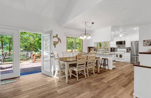 Henrico Casa | The Greatest Cove, Man! | Spectacular Panoramic Playground