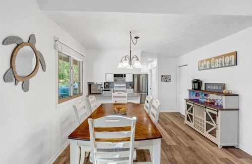 Henrico Casa | The Greatest Cove, Man! | Spectacular Panoramic Playground