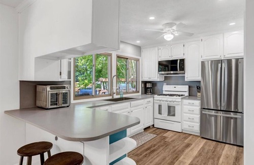 Henrico Casa | The Greatest Cove, Man! | Spectacular Panoramic Playground