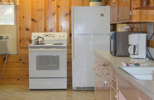 Lake Isabella Cabina | Green Cabin @ Stoney Pines