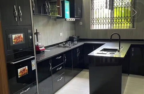 Elmina Casa | The Green Condo