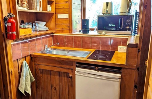 Brunswick East Cabaña | The Green Cottage