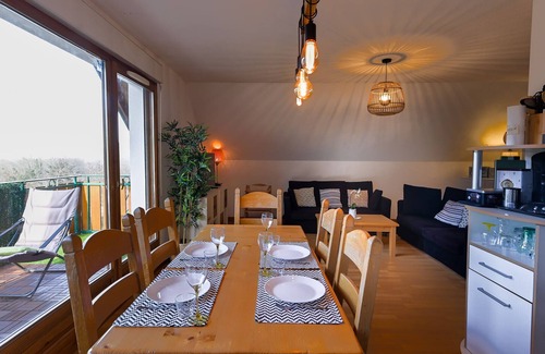 Giez Condominio | The green fee, close to the Golf course and 5 minutes from the lake