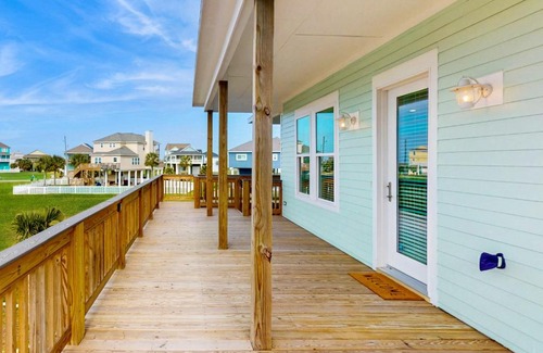Pointe San Luis Casa | The Green Palm