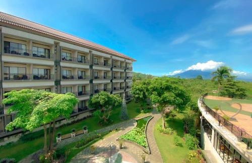 Cisarua Hotel | The Green Peak, ARTOTEL Curated