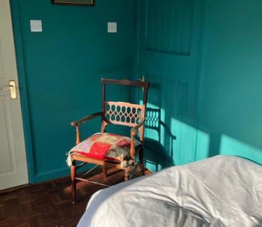 Radstock Casa | The Green Room in Kilmersdon