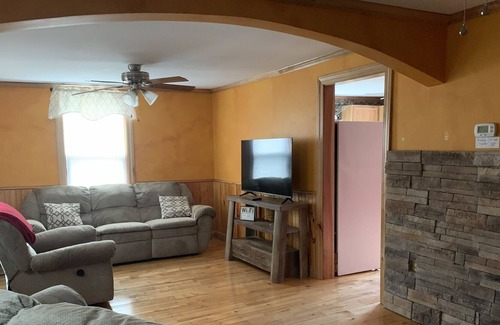 Talcott Casa | The Greenbrier River View!