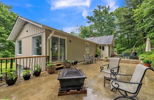 Stanardsville Casa | The Greene Hills Vista House