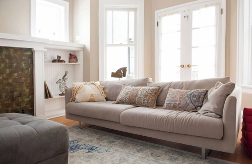 Rogers Park Casa | The Greenleaf House—Whole House