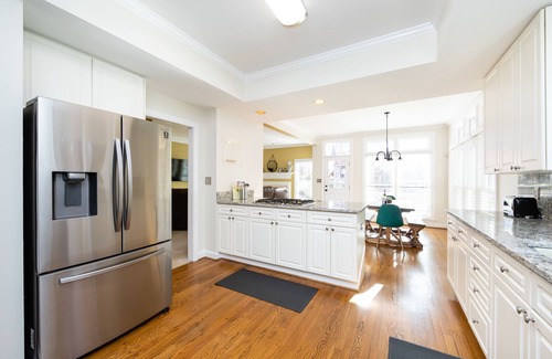 Prosperity Church Road Casa | The Greenway House | Modern Lux Home Near Uptown