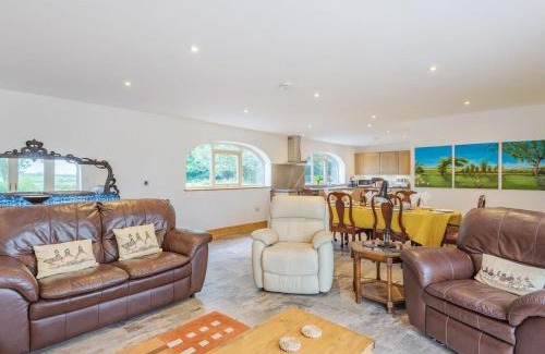 Market Rasen Casa | The Groom's Quarters - Uk39053