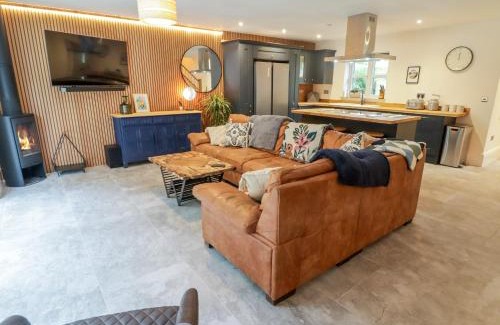 Haverfordwest Casa | The Grove