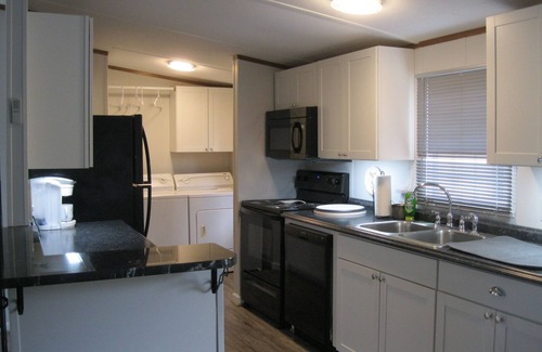 Lexington Casa | The Guest House at Woody Farms - Great Place for Longer Stays, Traveling Nurses