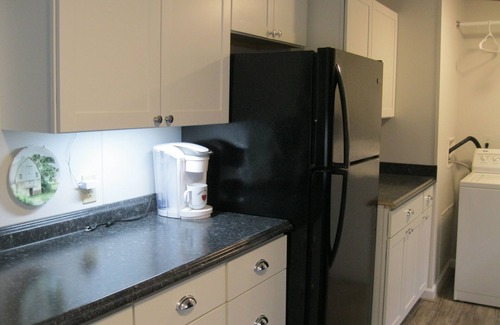 Lexington Casa | The Guest House at Woody Farms - Great Place for Longer Stays, Traveling Nurses