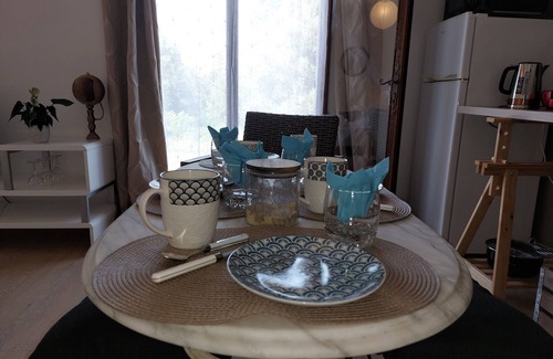 Noaillan Apartamento | Nuevo ... Bed & Breakfast entre viñedos y mar!