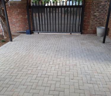 Klerksdorp Apartamento | The Guestroom