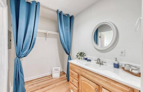 Fig Garden Apartamento | The Happy Hideaway 1BR Unit
