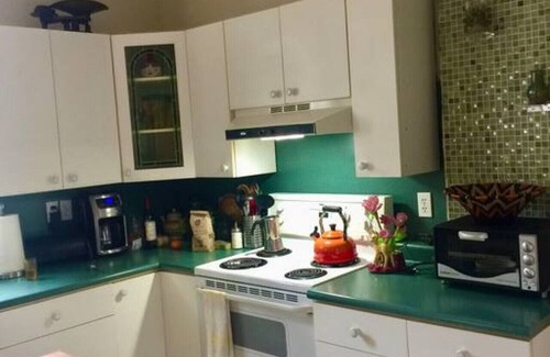 Stratford Apartamento | The Happy House - 5 bedrooms! Right downtown.