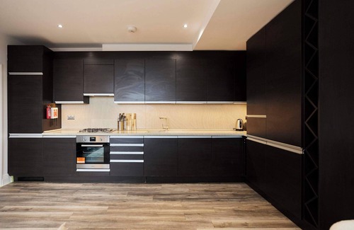 Harlesden Apartamento | The Harlesden Escape - Cosy 3BDR Flat with Balcony