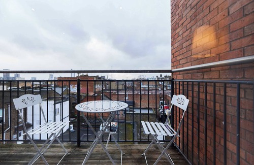 Harlesden Apartamento | The Harlesden Escape - Cosy 3BDR Flat with Balcony