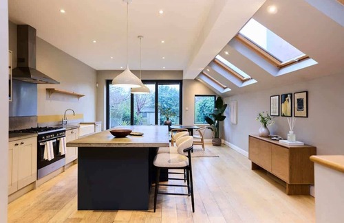 Harlesden Casa | The Harlesden Haven - Stunning 4BDR with Garden