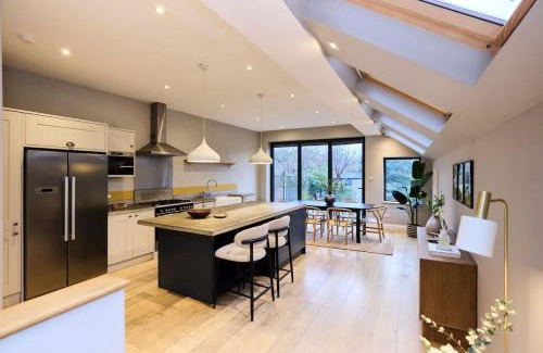 Harlesden Casa | The Harlesden Haven - Stunning 4BDR with Garden