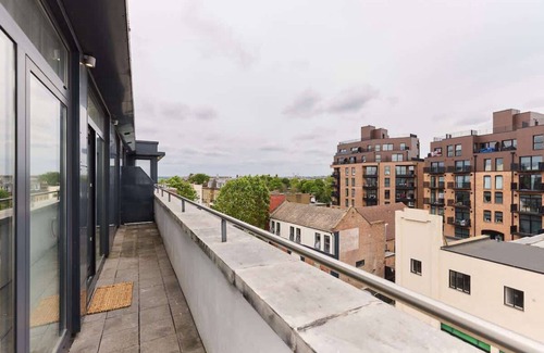 Harlesden Apartamento | The Harlesden Wonder - Captivating 3BDR Flat