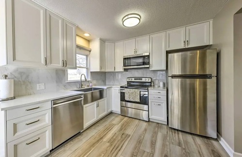 Olathe Casa | The Harold House
