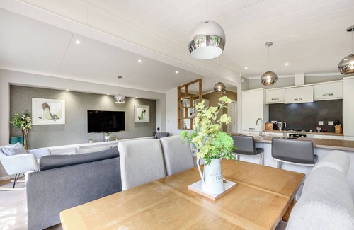 Narberth Chalet De Esquí | The Harrington Lodge