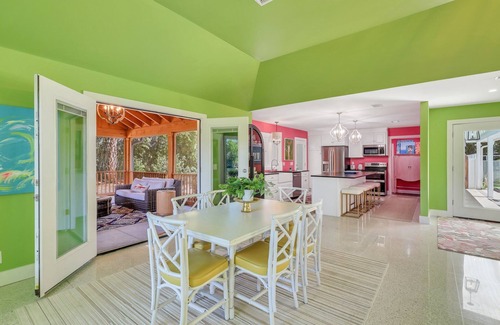 Saint Simons Island Casa | New Listing - The Harvey House! Spacious Home on Sea Palms Golf Course with Heated Pool!