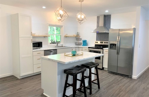 Cookeville Casa | The Haven- by Downtown, I-40 & Lake. Wood view