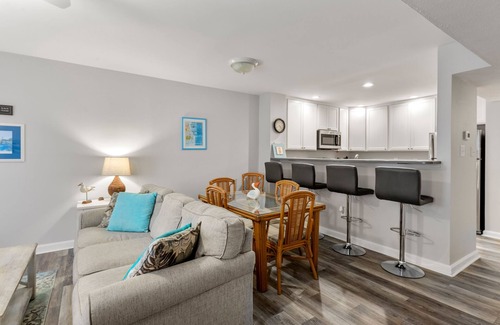 Ocean Sands Condominio | The Hawk's Nest: Renovated Condo | 700ft. to Beach