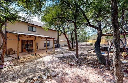 San Antonio Casa | The Hawk's Nest