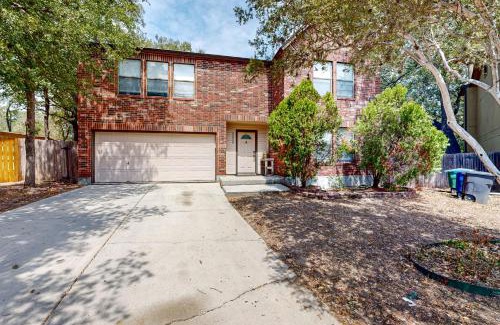 San Antonio Casa | The Hawk's Nest