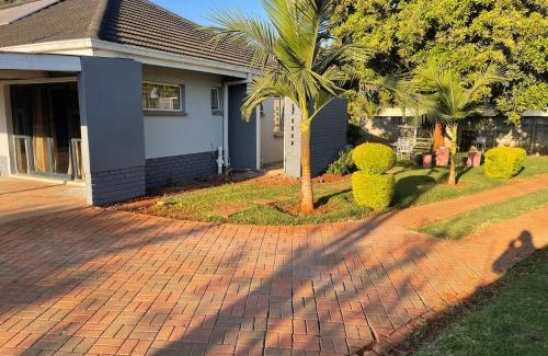 Harare Cama Y Desayuno | The Hawks Bed and Breakfast