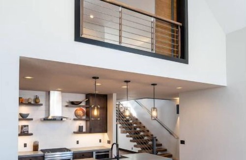 Century West Casa | The Hawks Nest