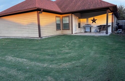 Wellborn Casa | The Hayes House is perfect for Game Days, Family Visits & Getaways.