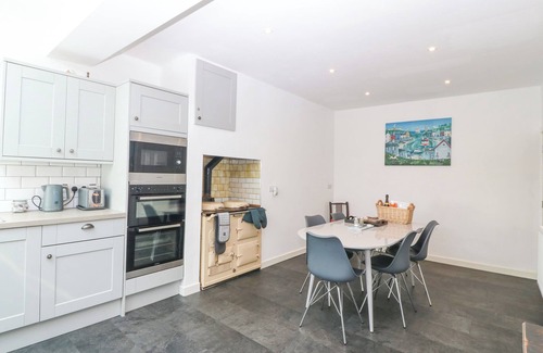 Llaneilian Cabaña | THE HEADLAND, pet friendly, country holiday cottage in Amlwch