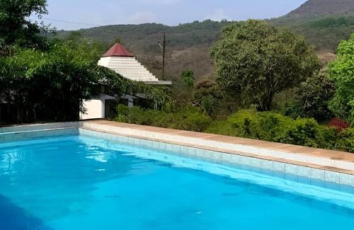 Kadadhe Casa | THE HEART OF HEAVEN