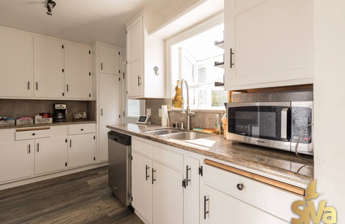 Fairview Casa | The heart of the Bay Area
