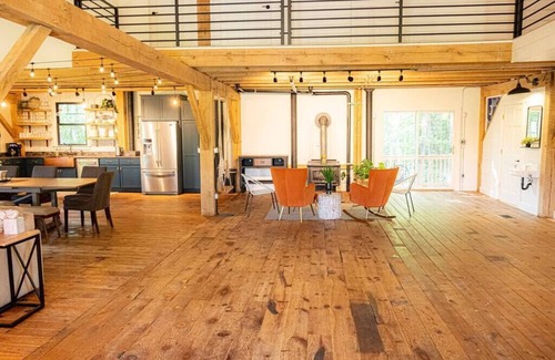 Dover Casa | The Hemlock- Timber Frame Barndominium