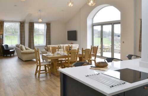 Tarset Casa | The Hemmel
