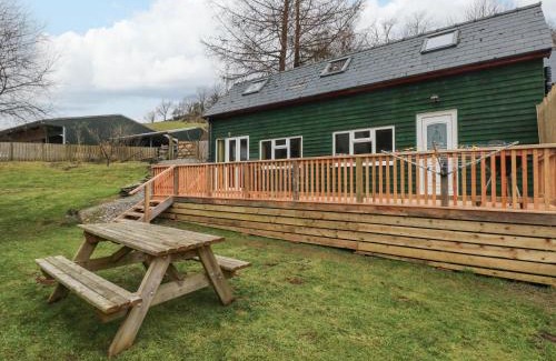 Clydey Casa | The Hen Pen