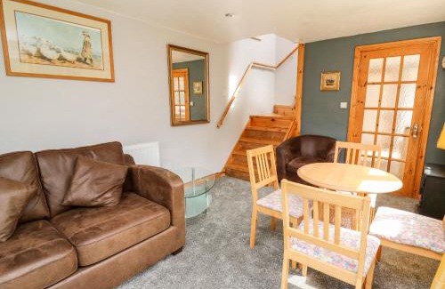 Clydey Casa | The Hen Pen